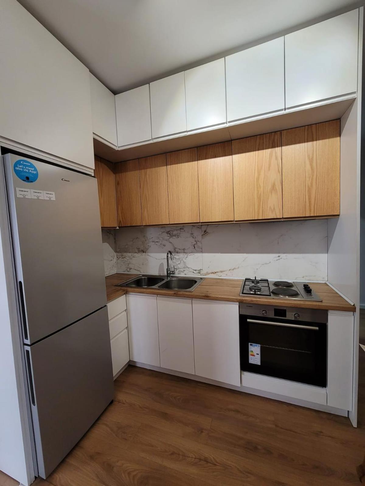 Enes Apartment Tirane 外观 照片